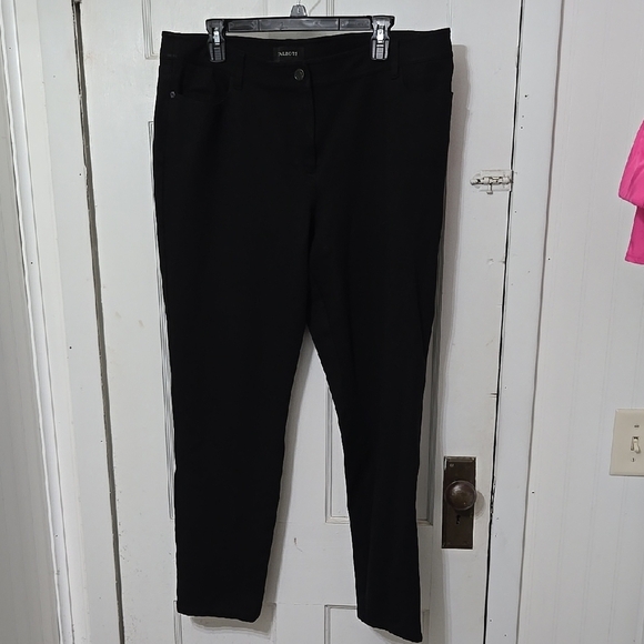 TALBOTS WOMENS 16 BLACK Rayon Nylon Spandex Pants SOFT - Picture 1 of 8
